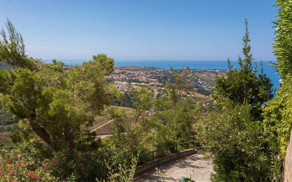 panorama villaggio bridge san nicola arcella